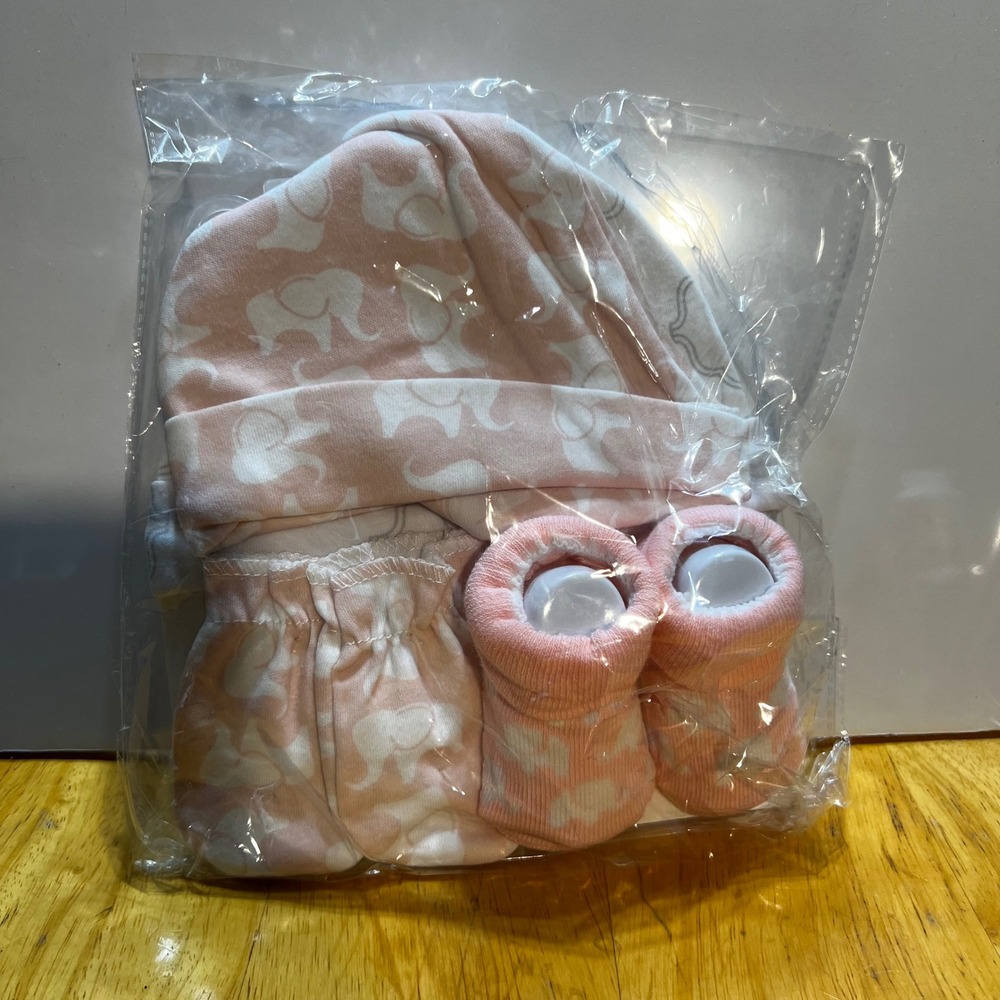 Newborn Hat Mitten Sock Set Pink Elephant Quatrefoil 4PC